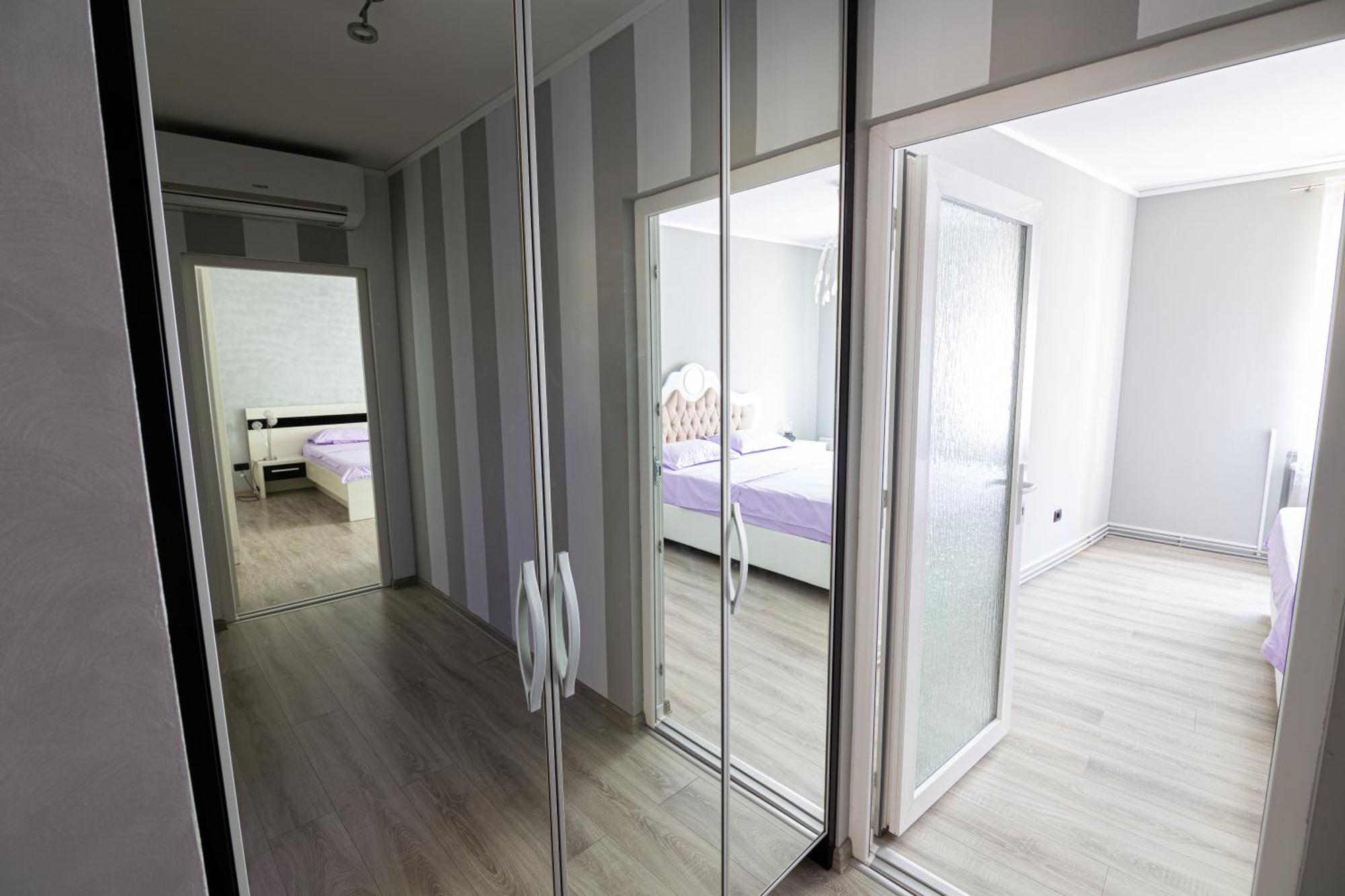 Appartamento Whitehouse Arad Esterno foto
